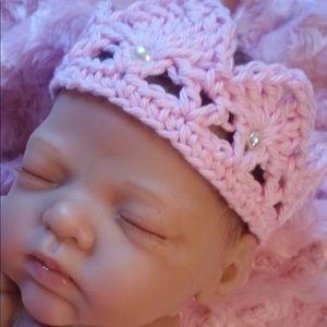 Baby Crown Crochet hat